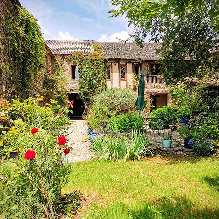 Chambres D'Hotes Le Puits D'Amour Mirandol-Bourgnounac Exteriér fotografie